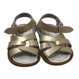 Salt Water Sandals Gold Girls Size 4 Matte Gold Leather Excellent very gently us